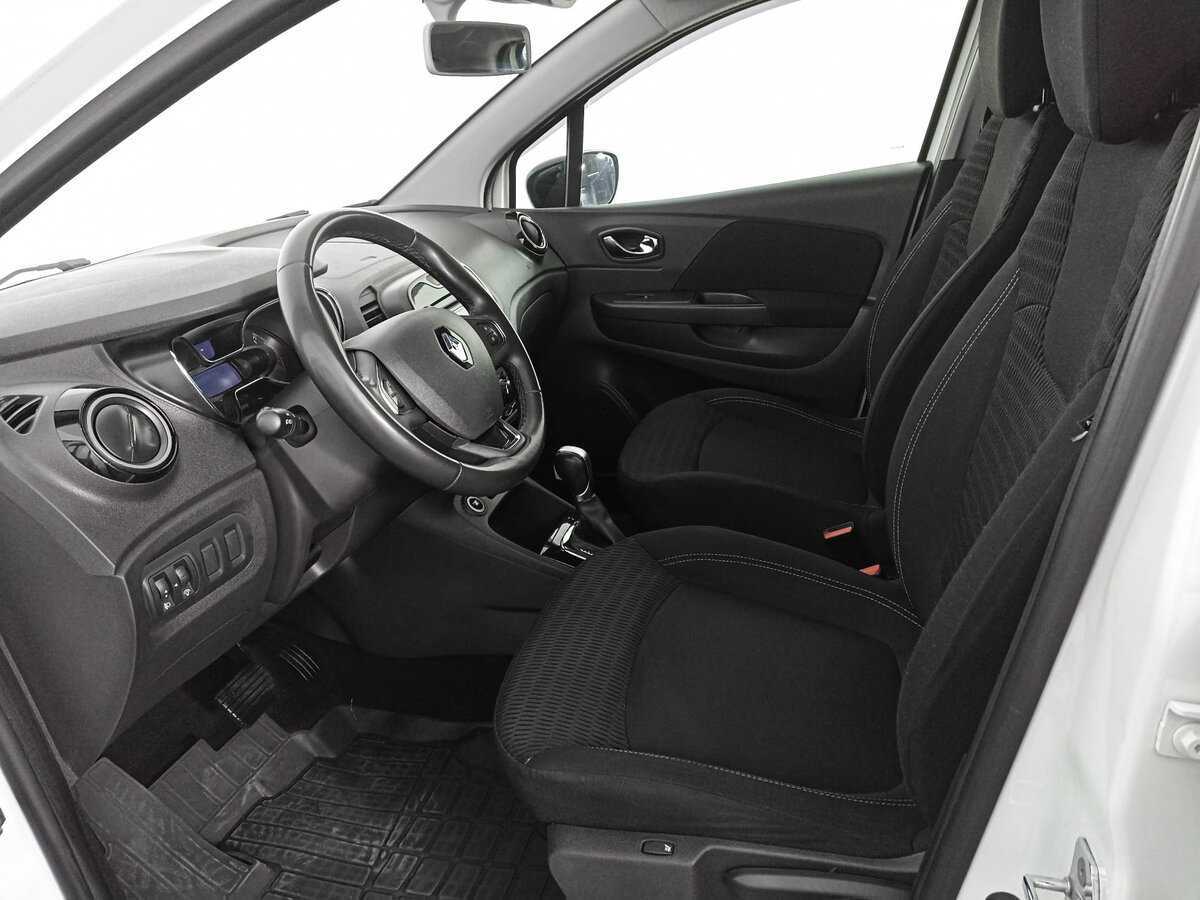 Б/У Рено Каптюр 2017 года. Фото: #12