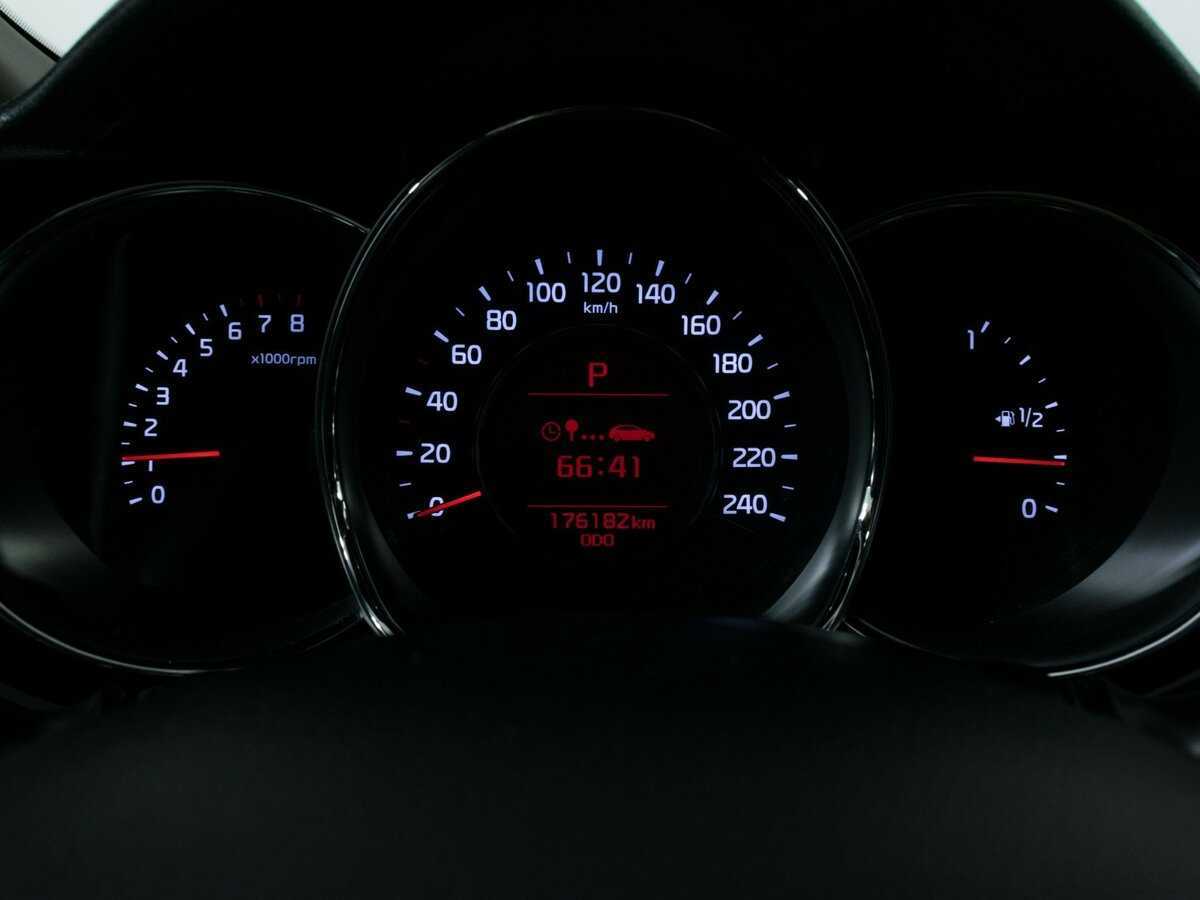 Б/У Киа Сид 2014 года. Фото: #12