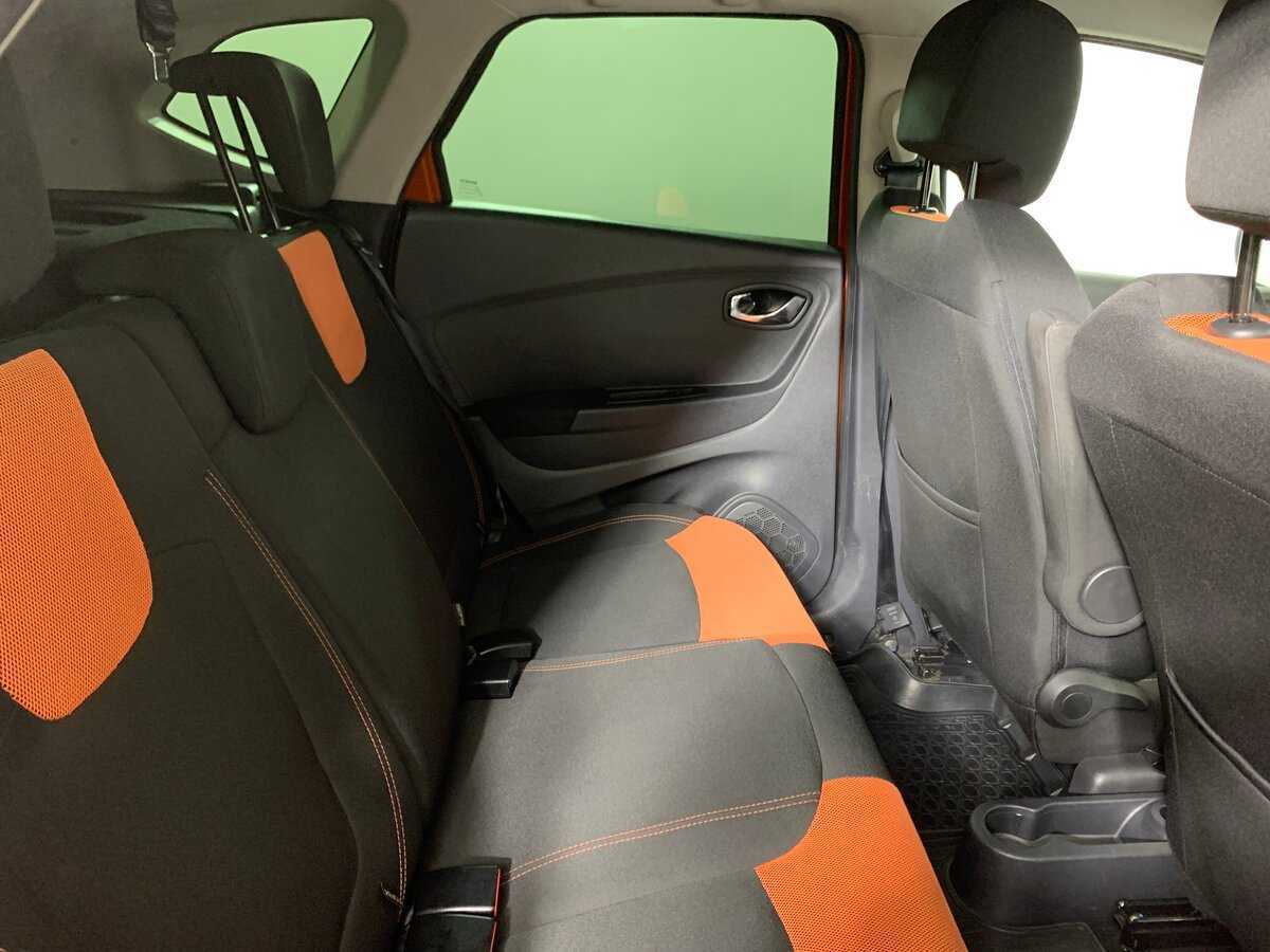 Б/У Рено Каптюр 2018 года. Фото: #17