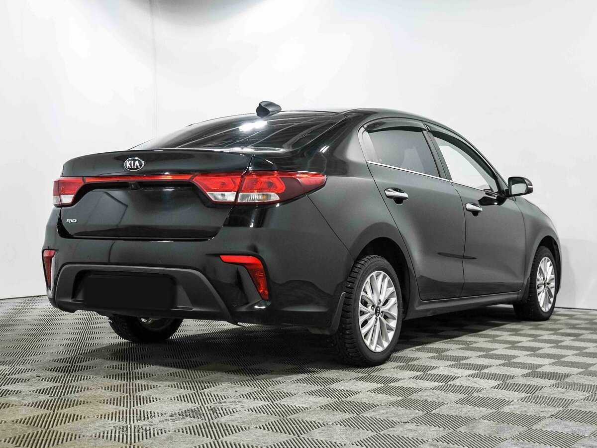 Б/У Киа Рио 2018 года. Фото: #3