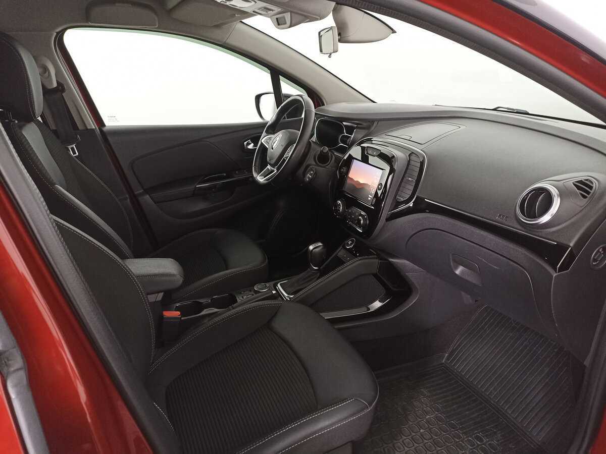 Б/У Рено Каптюр 2020 года. Фото: #10