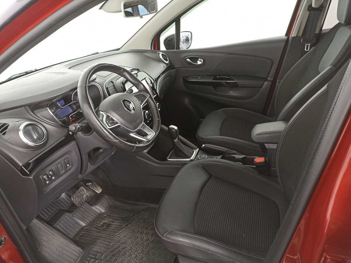 Б/У Рено Каптюр 2020 года. Фото: #15