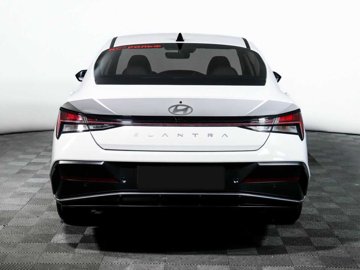 Б/У Хендай Елантра 2023 года. Фото: #5