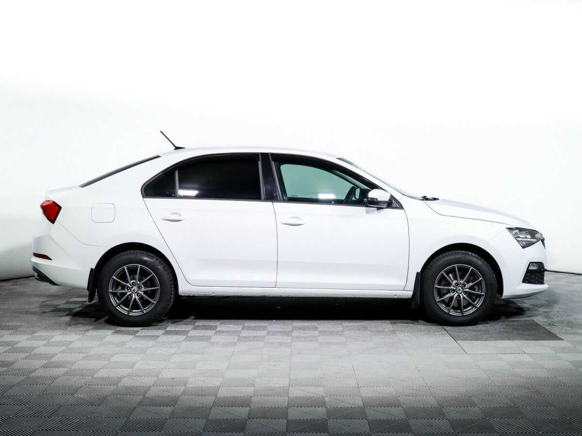 Б/У Шкода Рапид 2021 года. Фото: #3