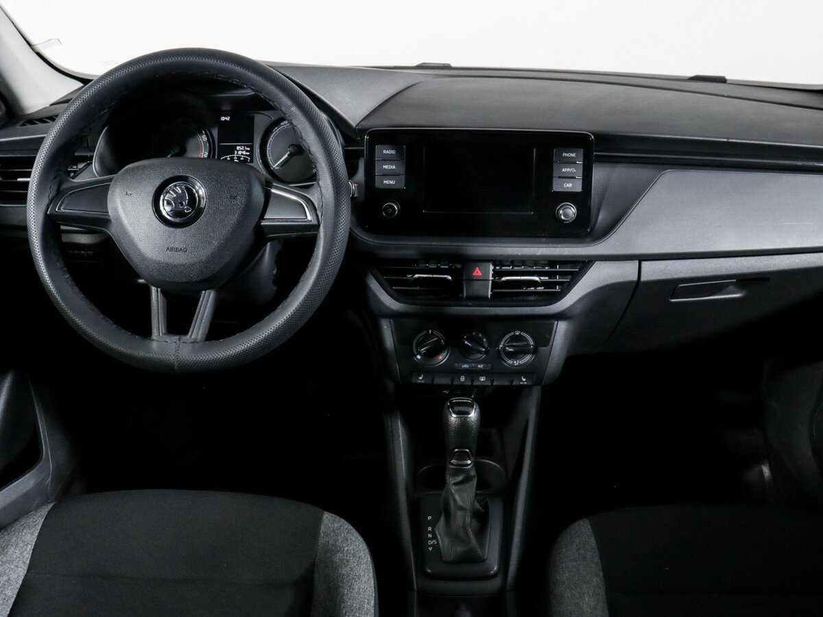 Б/У Шкода Рапид 2021 года. Фото: #8