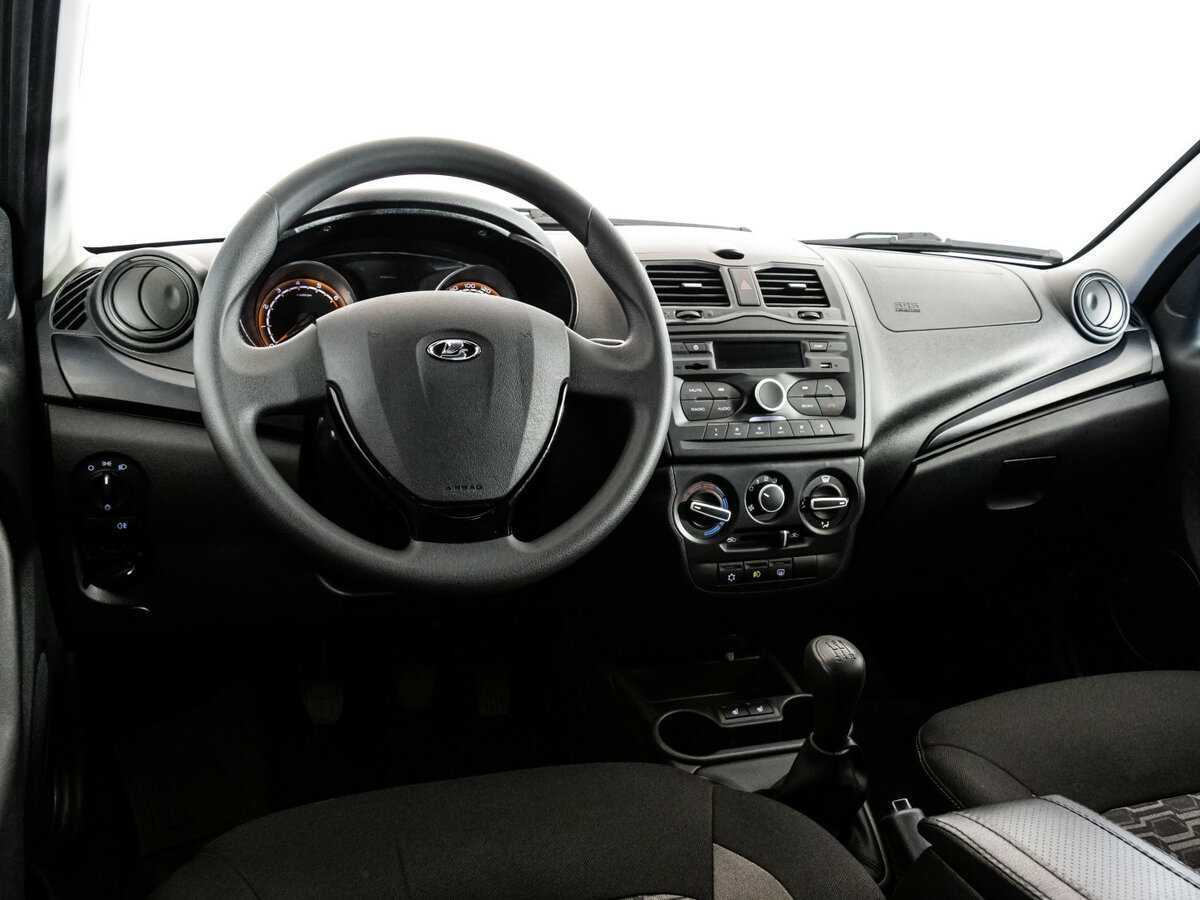 Б/У Лада (ВАЗ) Гранта 2023 года. Фото: #8