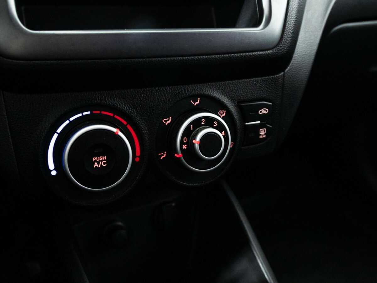 Б/У Киа Рио 2012 года. Фото: #14