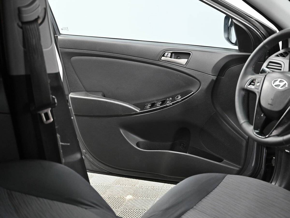 Б/У Хендай Солярис 2014 года. Фото: #5