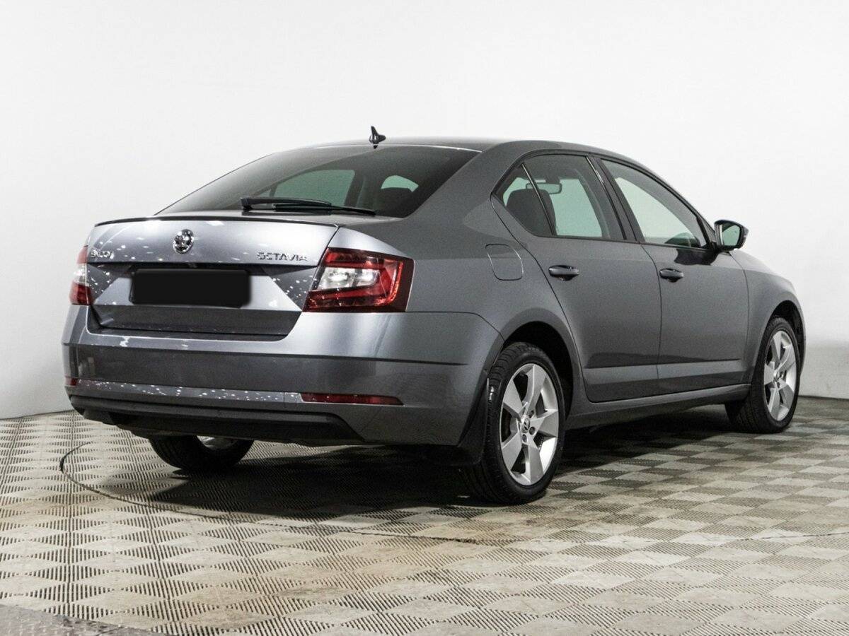 Б/У Шкода Октавия 2019 года. Фото: #4