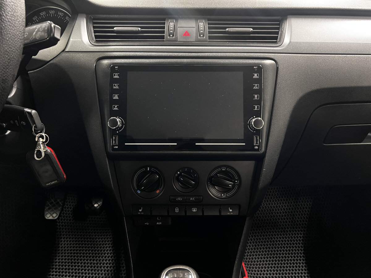 Б/У Шкода Рапид 2016 года. Фото: #14