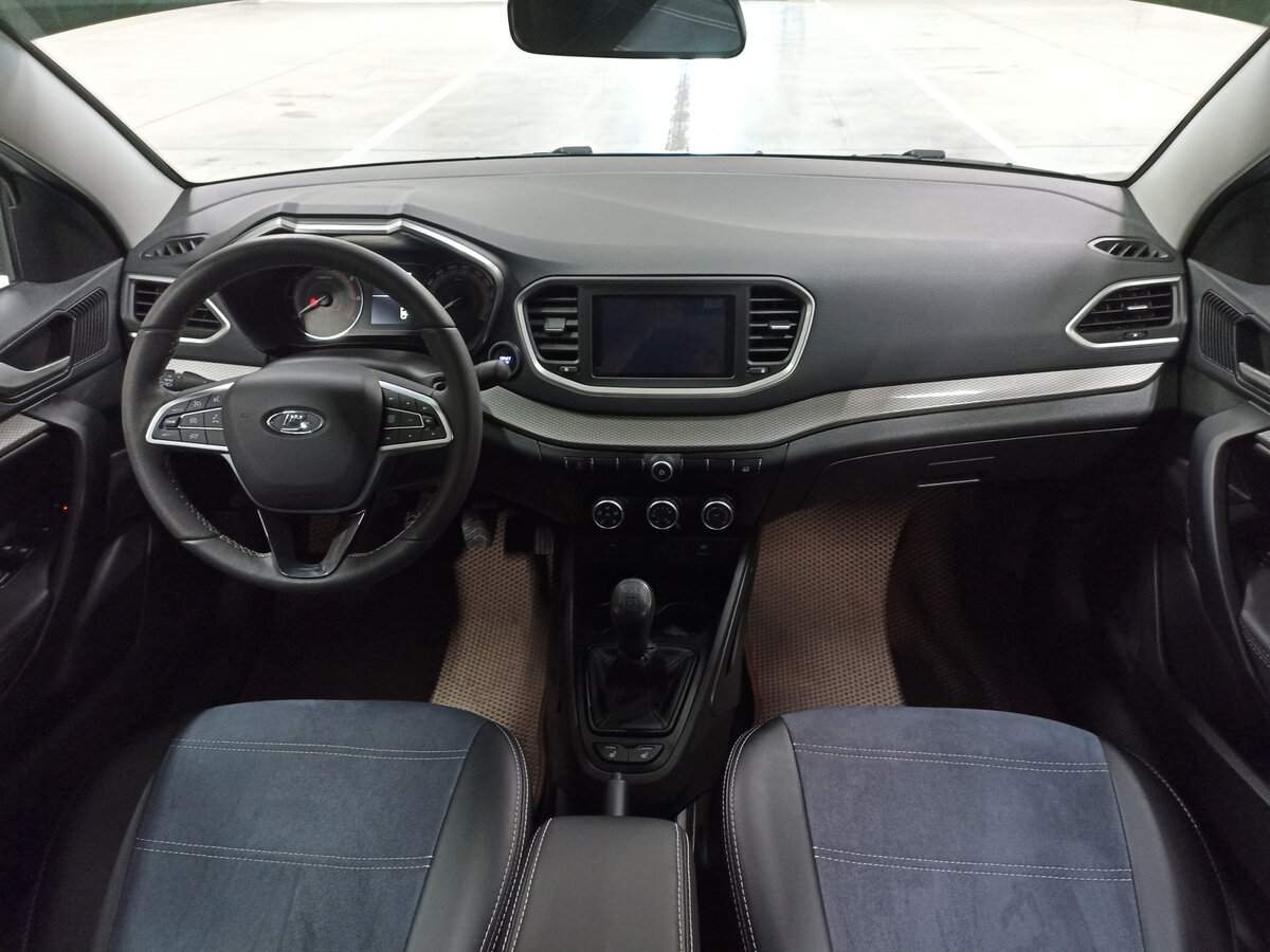 Б/У Лада (ВАЗ) Веста 2023 года. Фото: #13