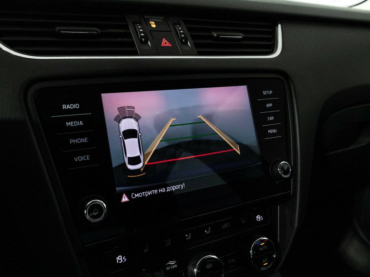 Б/У Шкода Октавия 2019 года. Фото: #15