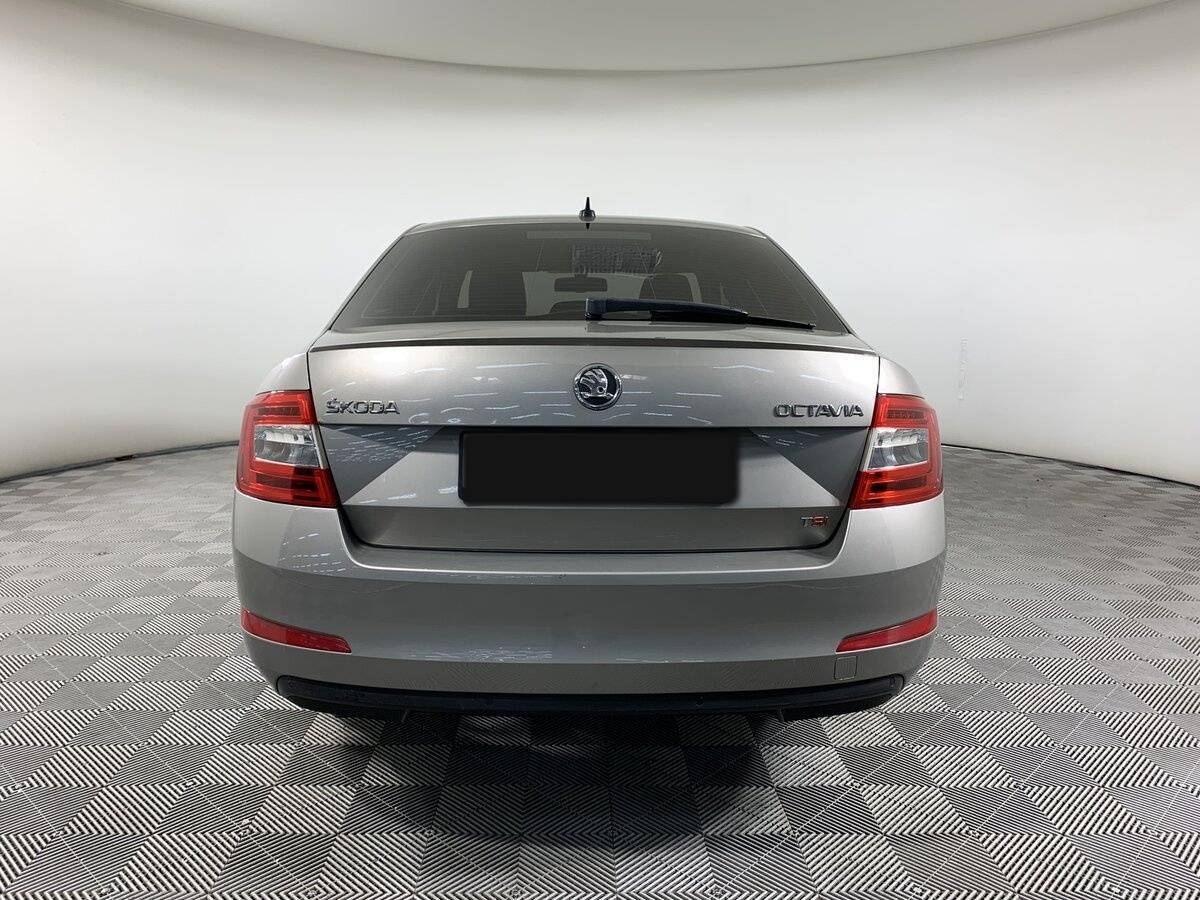 Б/У Шкода Октавия 2013 года. Фото: #5