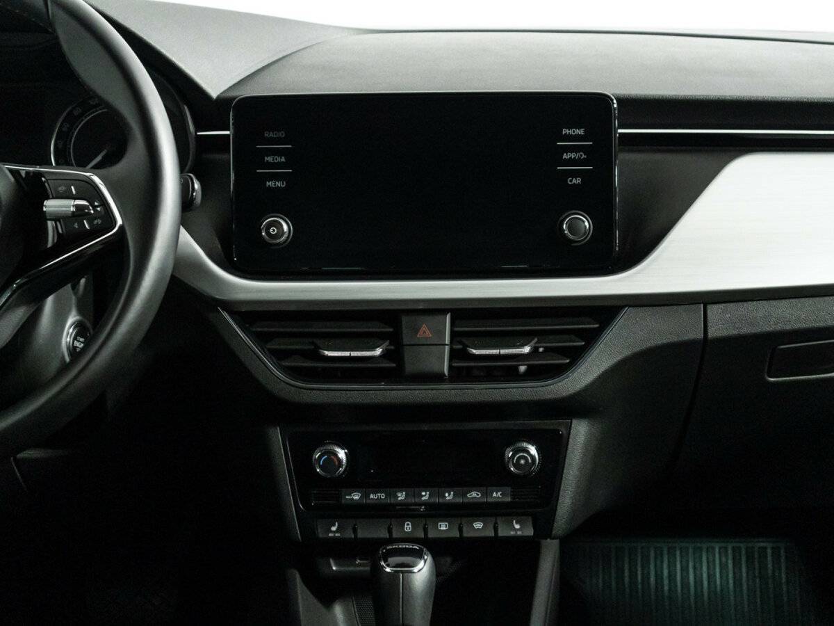 Б/У Шкода Рапид 2021 года. Фото: #13