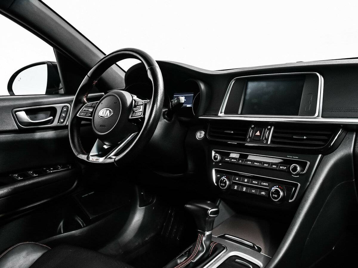 Б/У Киа Оптима 2020 года. Фото: #8