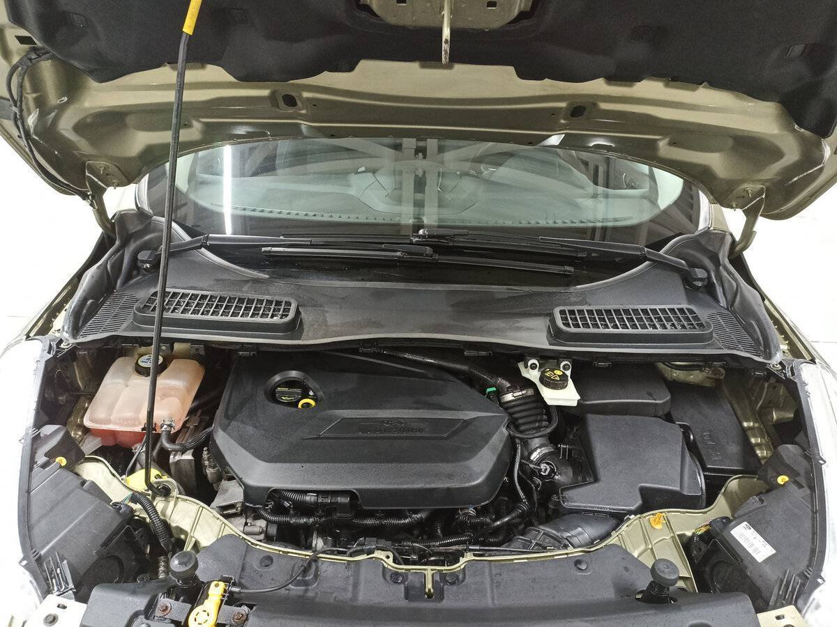 Б/У Форд Куга 2014 года. Фото: #8