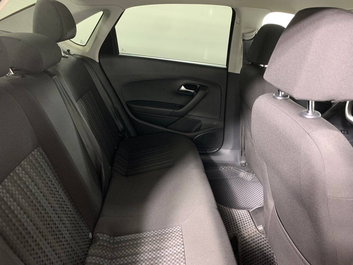 Б/У Фольксваген Поло 2018 года. Фото: #15