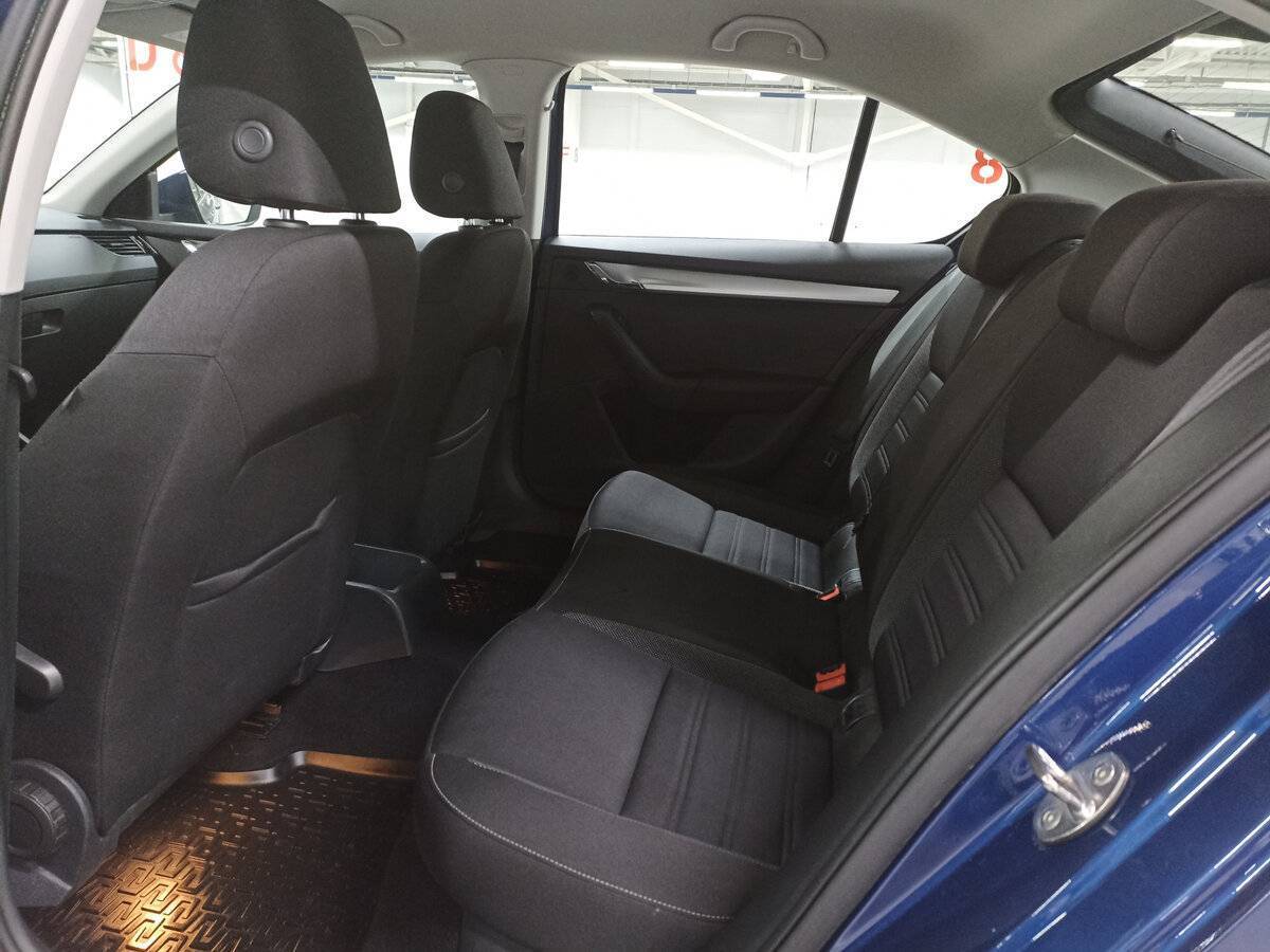 Б/У Шкода Октавия 2017 года. Фото: #11