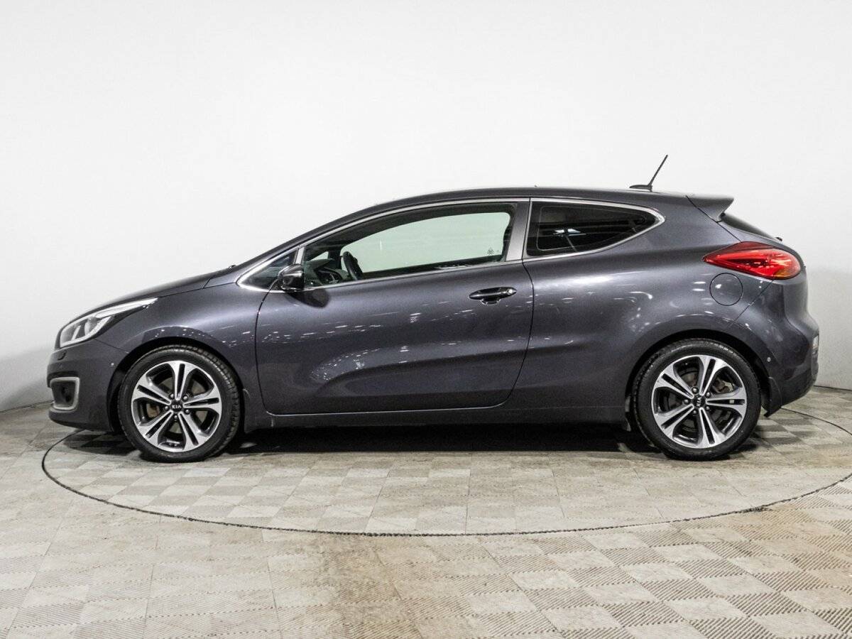 Б/У Киа Сид 2016 года. Фото: #7