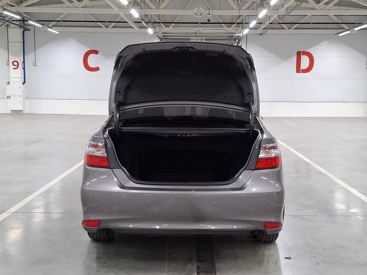 Б/У Тойота Камри 2016 года. Фото: #8