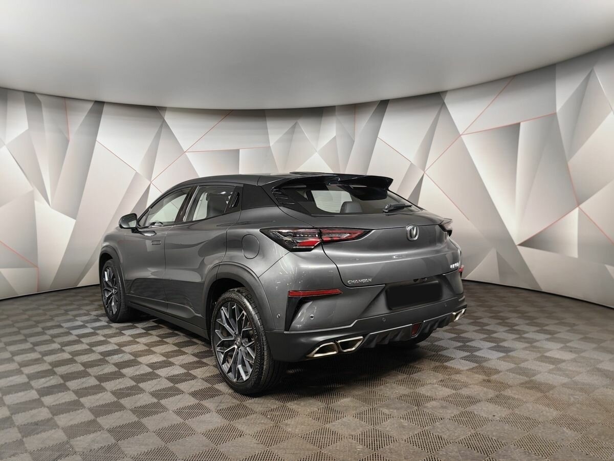 Б/У Чанган УНИ-Т 2023 года. Фото: #3