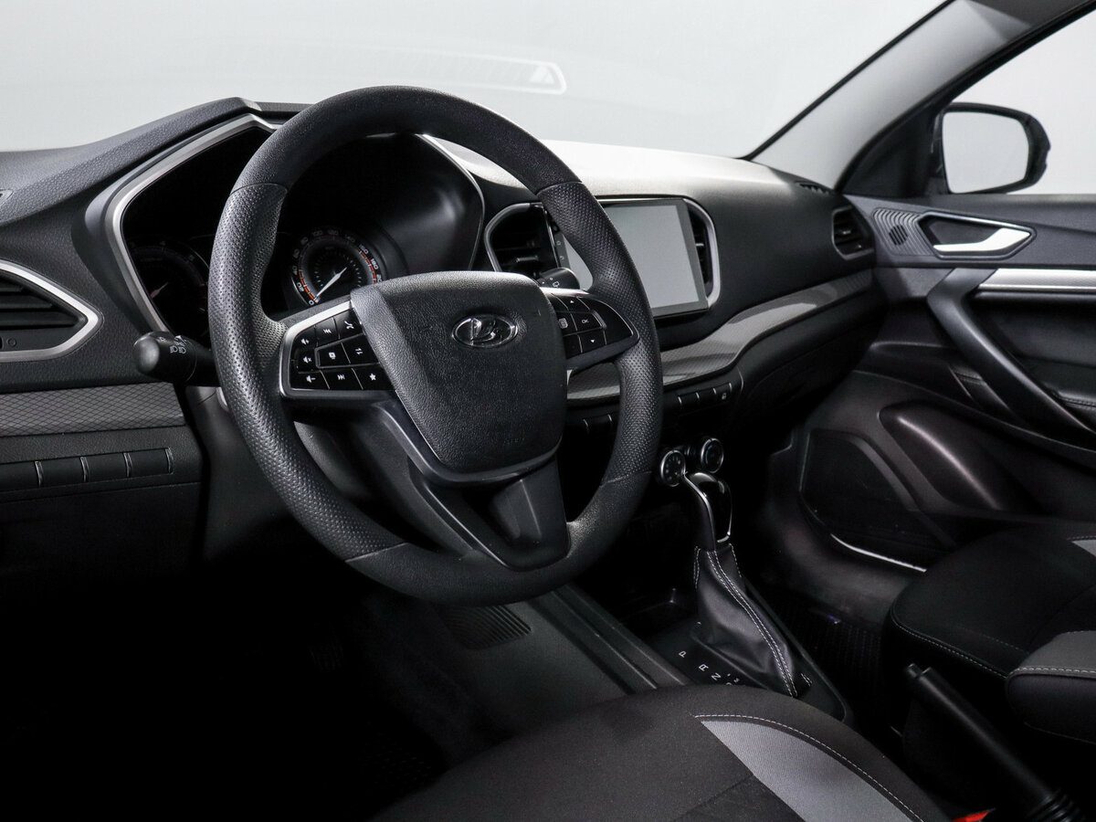 Б/У Лада (ВАЗ) Веста 2024 года. Фото: #11