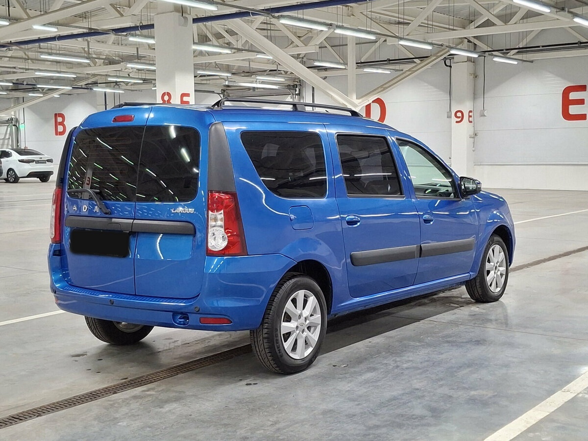 Б/У Лада (ВАЗ) Ларгус 2021 года. Фото: #4