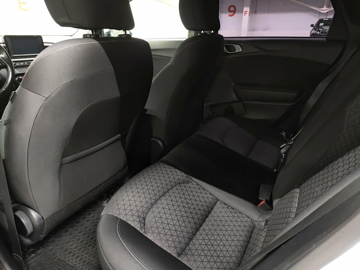 Б/У Киа Сид 2019 года. Фото: #11