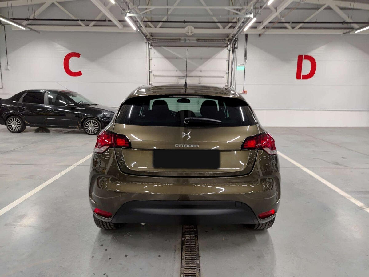 Б/У Ситроен ДС4 2012 года. Фото: #5