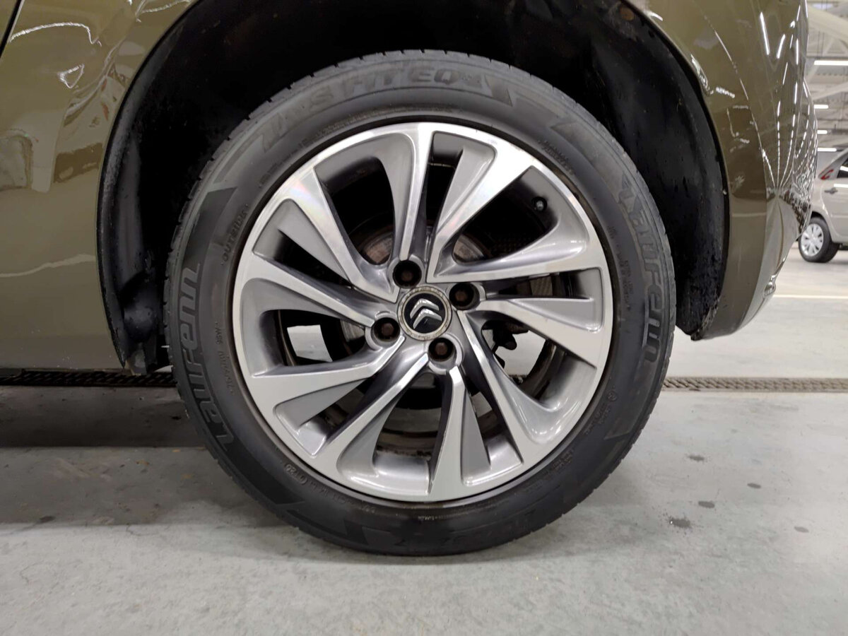 Б/У Ситроен ДС4 2012 года. Фото: #16