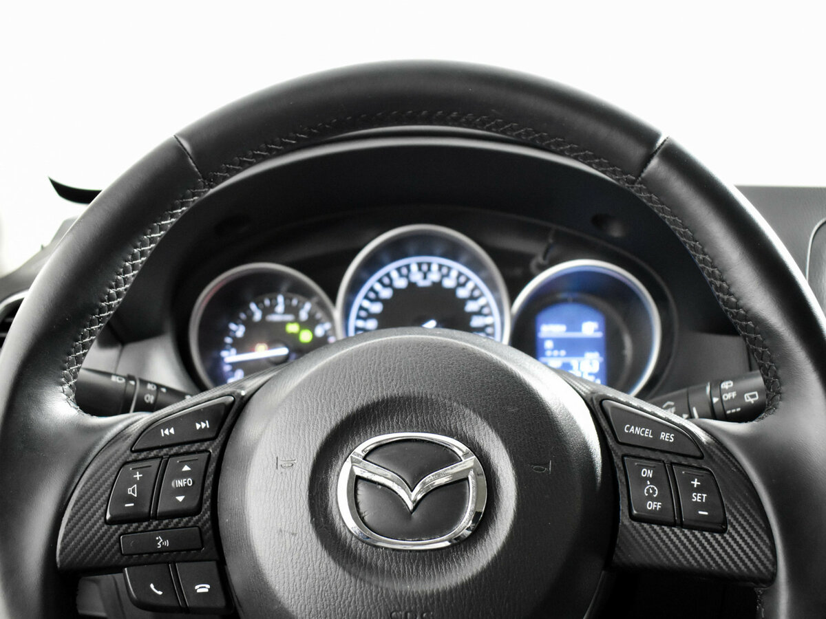 Б/У Мазда Ц-Икс-5 2015 года. Фото: #15