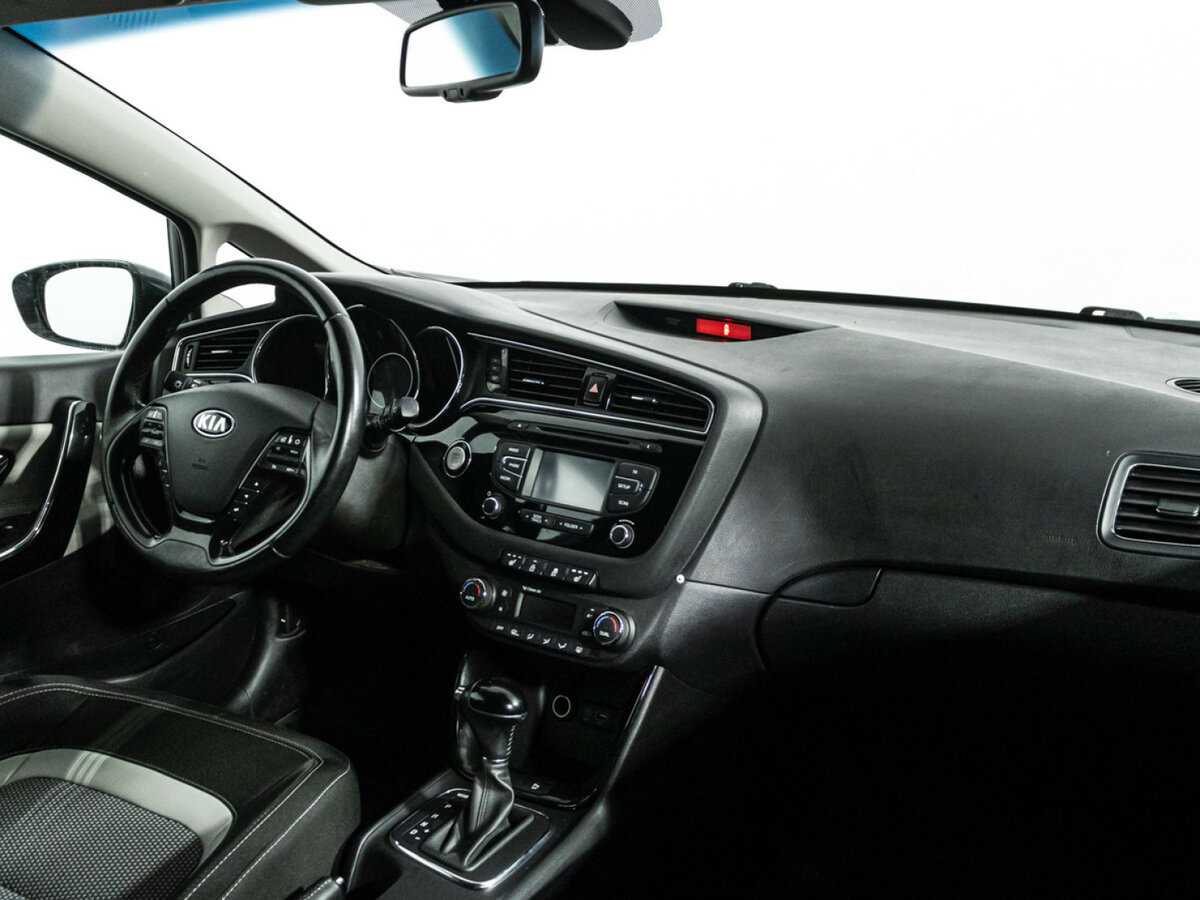 Б/У Киа Сид 2015 года. Фото: #8