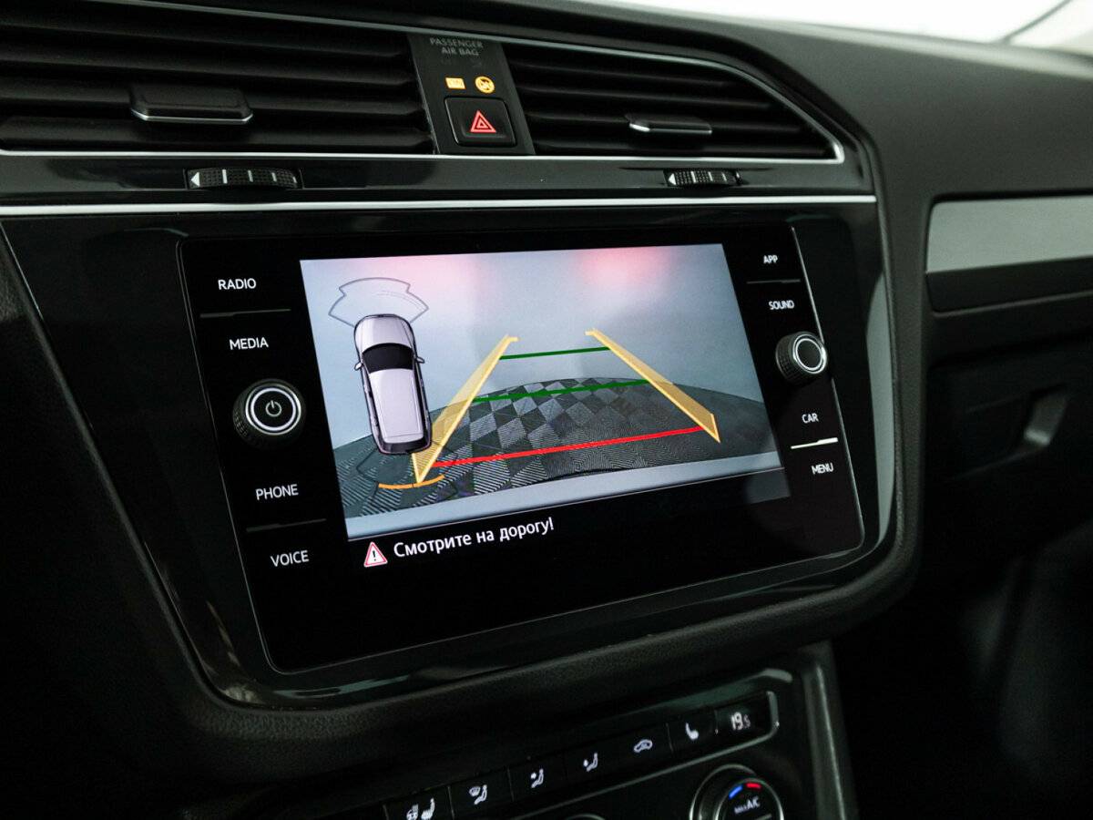 Б/У Фольксваген Тигуан 2019 года. Фото: #18