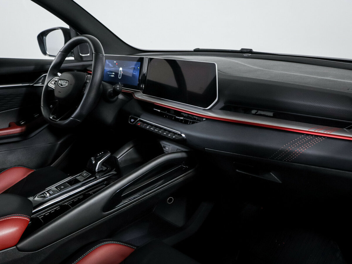 Б/У Джили Кулрэй 2024 года. Фото: #5