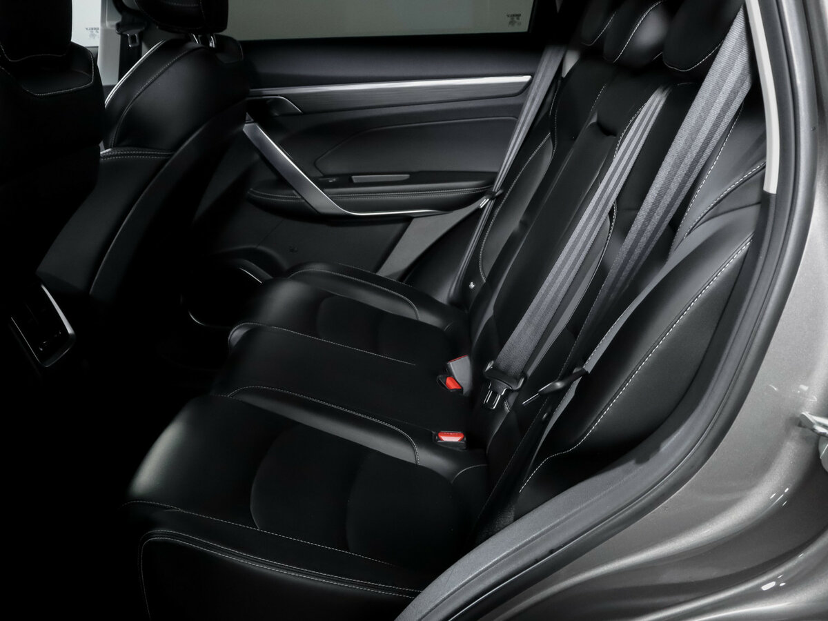 Б/У Джили Атлас Про 2023 года. Фото: #9