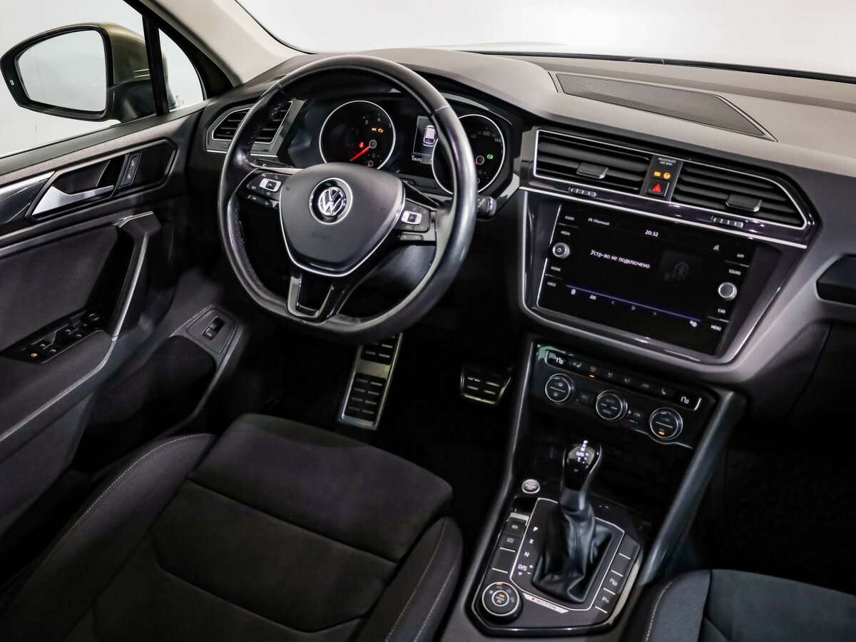 Б/У Фольксваген Тигуан 2020 года. Фото: #7