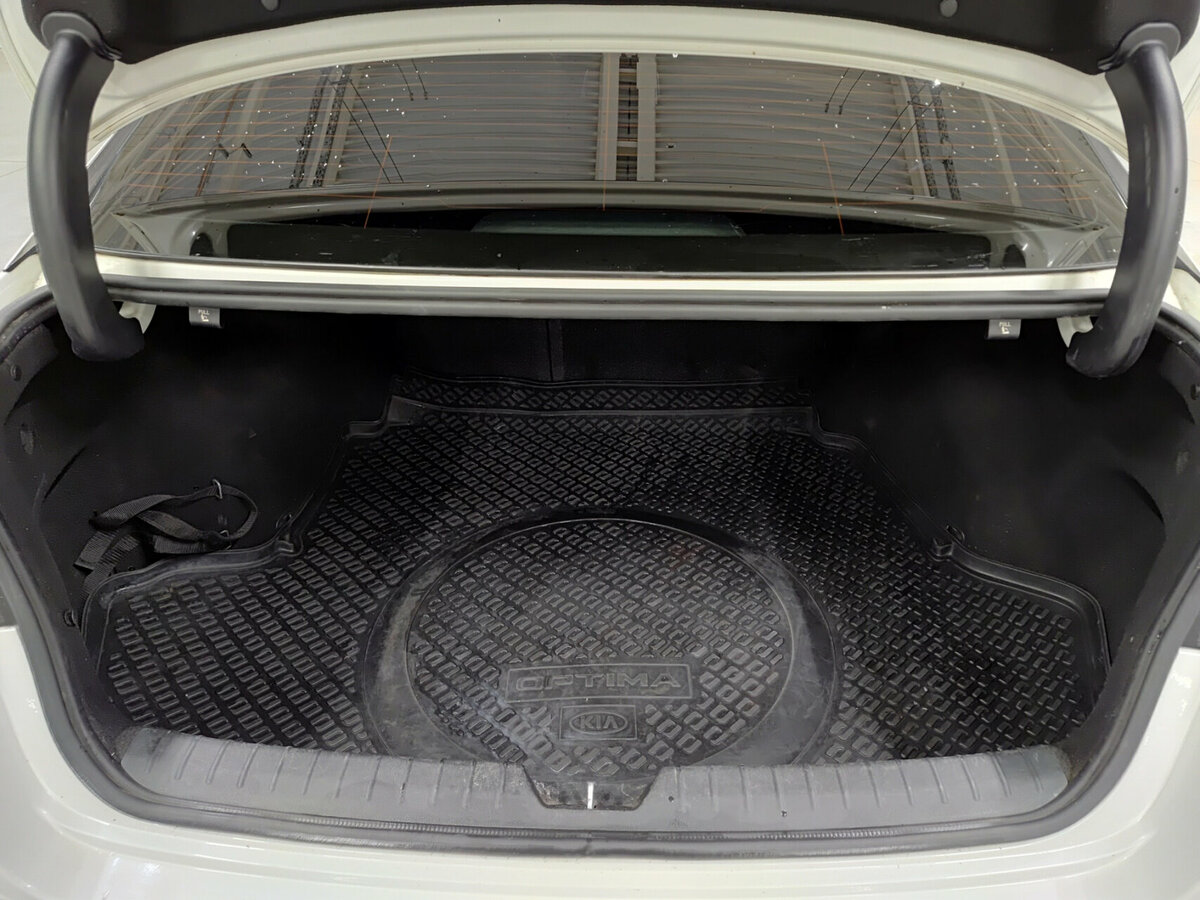 Б/У Киа Оптима 2019 года. Фото: #9