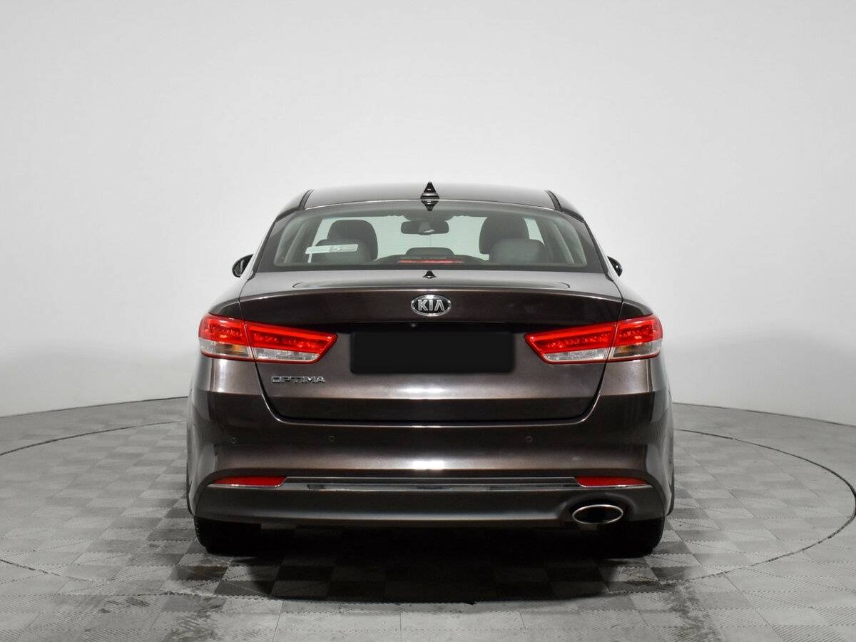 Б/У Киа Оптима 2017 года. Фото: #4