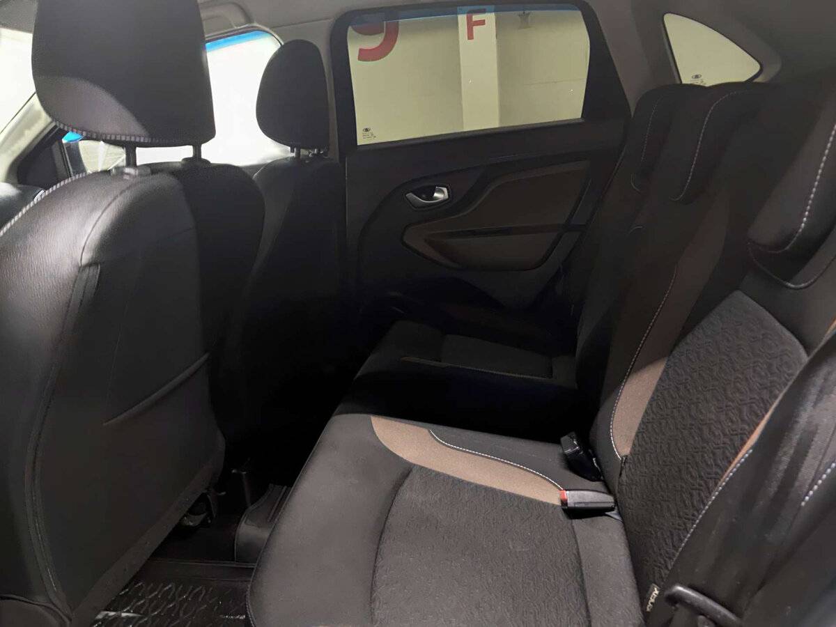 Б/У Лада (ВАЗ) ИКСРЭЙ 2018 года. Фото: #11