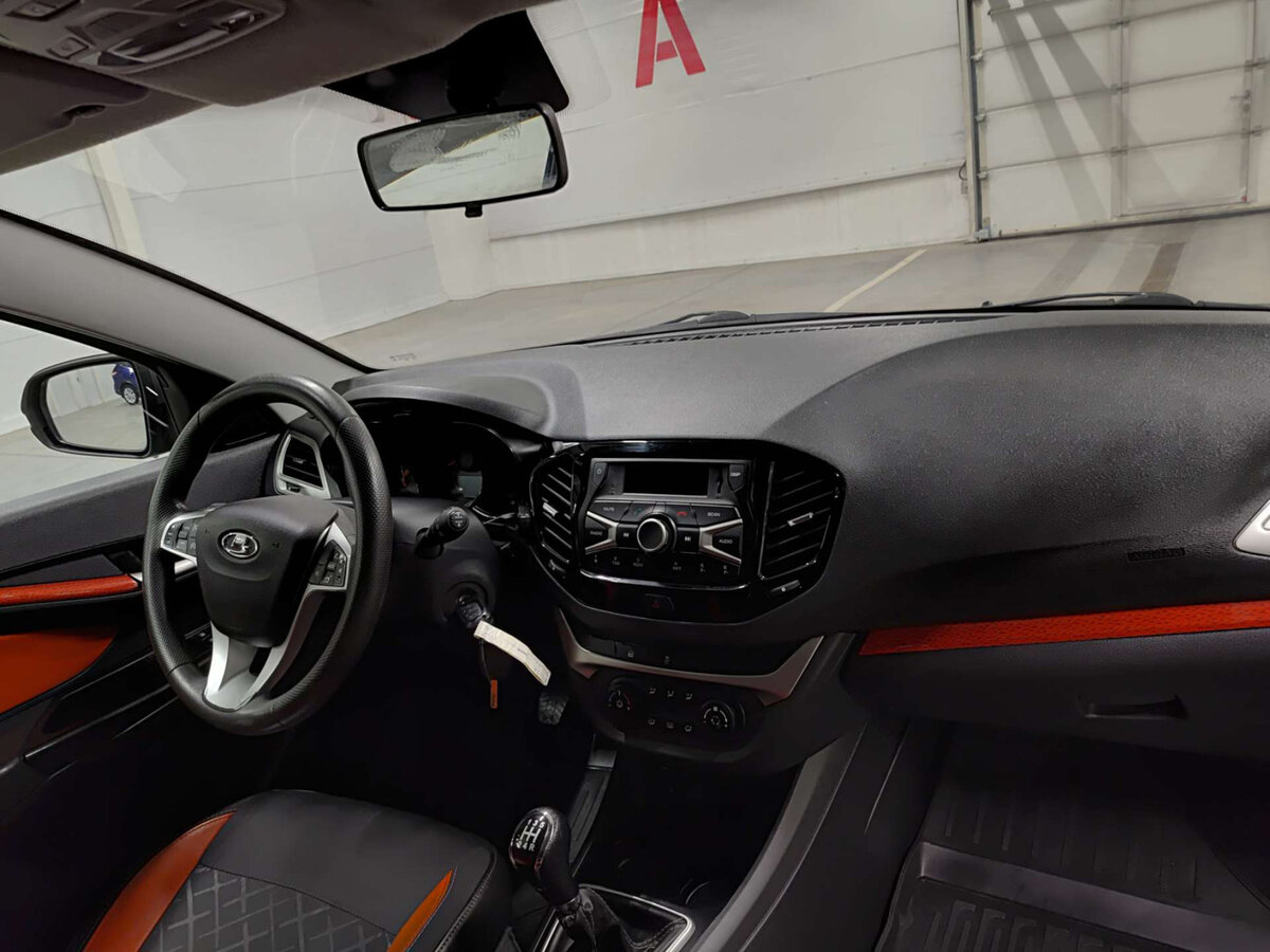 Б/У Лада (ВАЗ) Веста 2019 года. Фото: #9