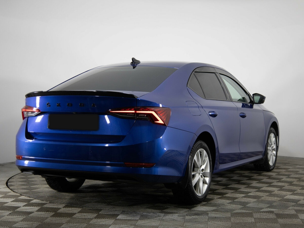 Б/У Шкода Октавия 2020 года. Фото: #3