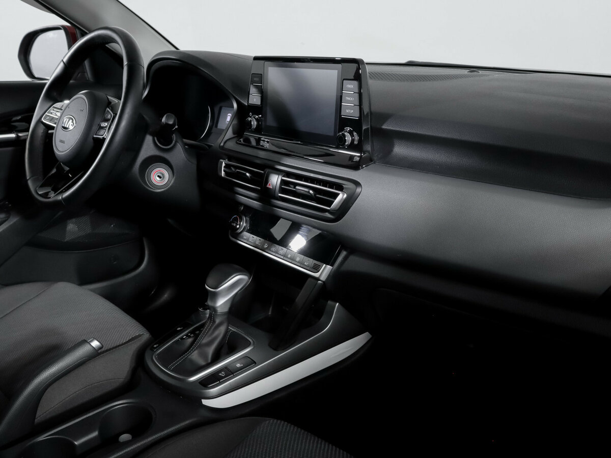 Б/У Киа Сельтос 2021 года. Фото: #8